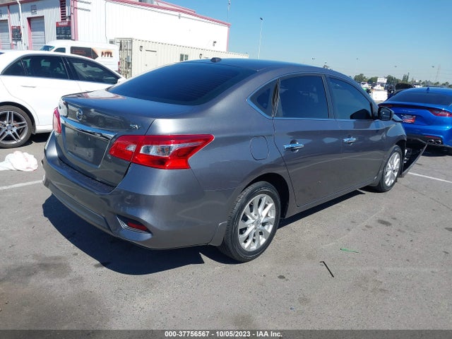 Nissan SENTRA SV 2018 3N1AB7AP7JY261848 Image 4