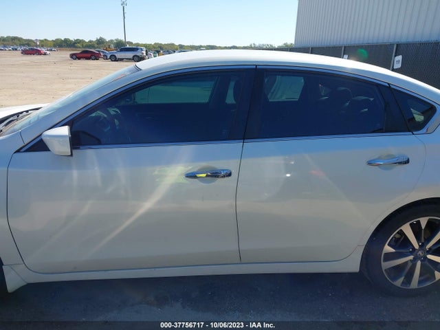 2017 NISSAN ALTIMA 2.5 SR VIN: 1N4AL3AP6HC253431