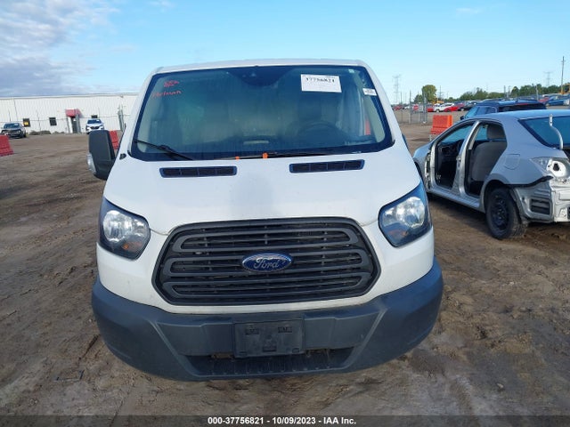 Ford Transit-250 2018 1FTYR1YM5JKB43912 Image 13