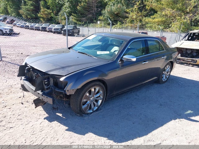 2C3CCAKG6JH165184 Chrysler 300 Limited Awd