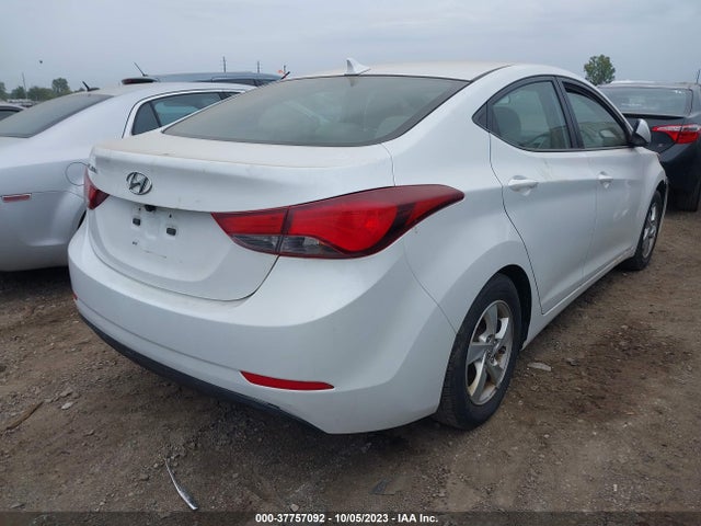 Hyundai ELANTRA SE 2015 5NPDH4AE6FH559754 Image 4