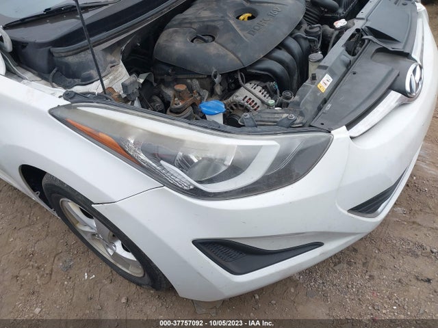 Hyundai ELANTRA SE 2015 5NPDH4AE6FH559754 Image 6