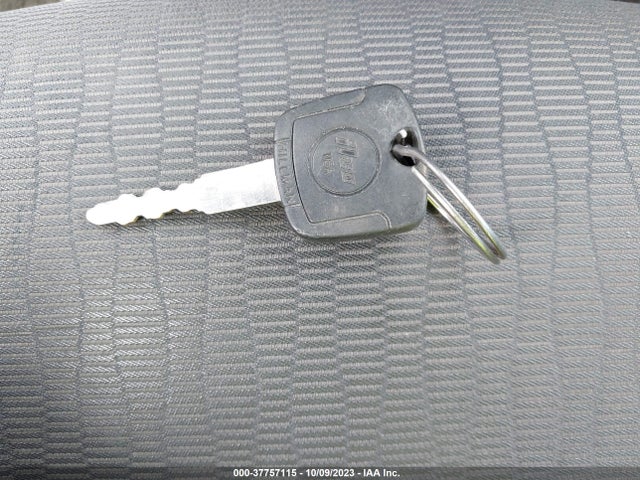 2007 MAZDA MAZDA3 JM1BK32F371620772 Photo 10