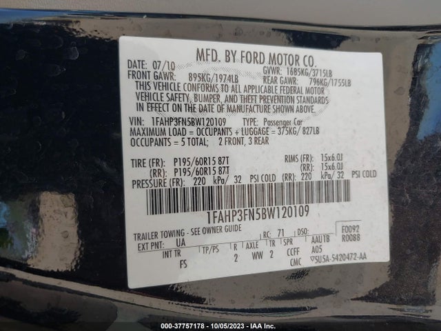 2011 FORD FOCUS SE VIN: 1FAHP3FN5BW120109