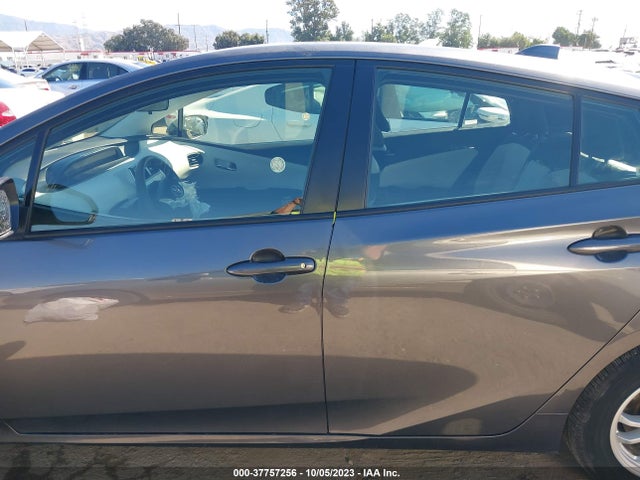 Toyota Prius L 2022 JTDKAMFU7N3166609 Image 14