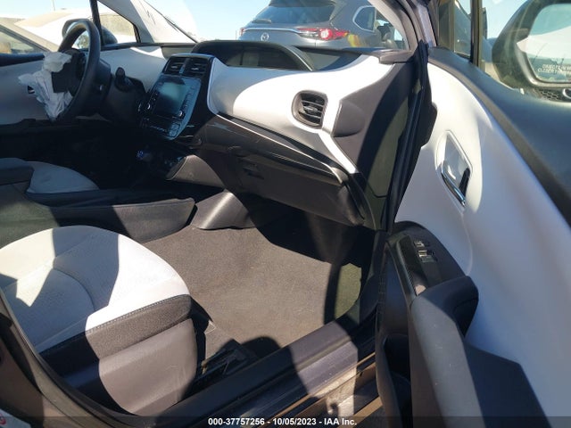 Toyota Prius L 2022 JTDKAMFU7N3166609 Image 5