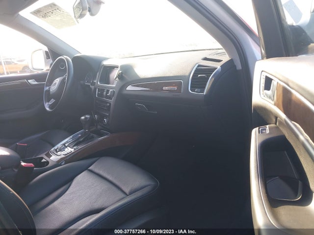 Audi Q5 2.0t Premium 2016 WA1L2AFP4GA115894 Image 5