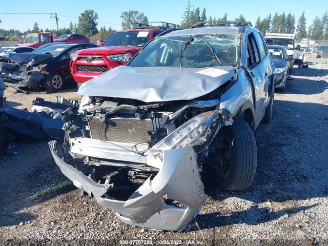 Toyota Rav4 Xle 2021 2T3P1RFV7MW192733 Image 2