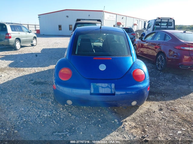 2005 VOLKSWAGEN NEW BEETLE COUPE GLS VIN: 3VWCK31C35M404462