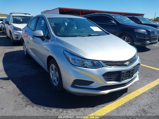 Chevrolet CRUZE LS 2017 1G1BC5SM3H7225750 Image 1