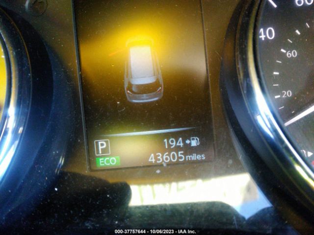 5N1AT2MMXHC764884 Nissan ROGUE S/SV/SL
