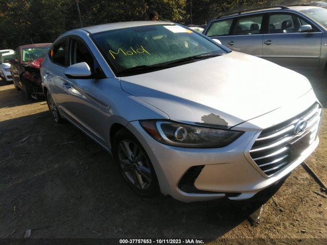 2018 HYUNDAI ELANTRA SEL VIN: 5NPD84LF8JH223229