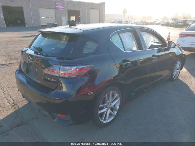 JTHKD5BH6F2225418 Lexus Ct 200h Hybrid