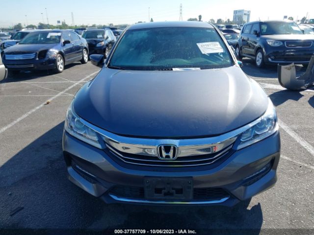 1HGCR2F5XHA261158 Honda Accord Sedan Sport