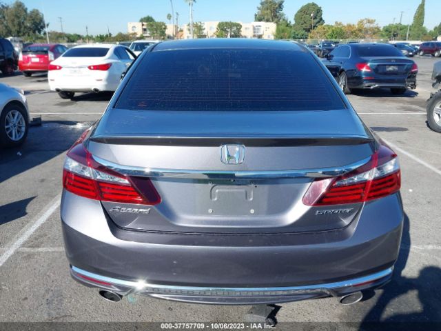1HGCR2F5XHA261158 Honda Accord Sedan Sport