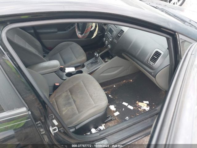KNAFK4A61F5436475 KIA FORTE LX