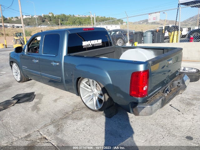 2011 GMC SIERRA 1500 SLE VIN: 3GTP1VE09BG192695