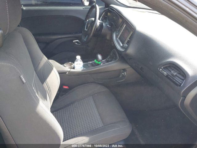 2C3CDZAGXHH532126 Dodge Challenger Sxt