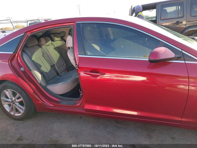 Hyundai SONATA 2016 5NPE24AF0GH409011 Image 13