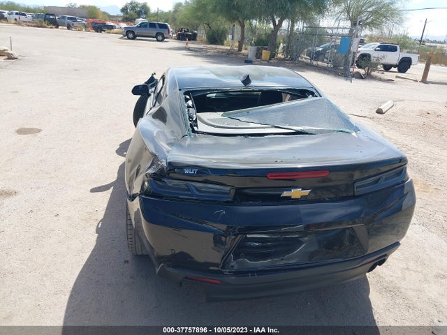 Chevrolet Camaro 2lt 2016 1G1FC1RX8G0181519 Image 16