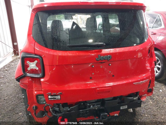ZACNJDC14NPN98669 Jeep Renegade Trailhawk