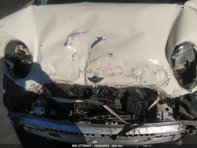 2006 MINI COOPER WMWRC335X6TJ74864 Photo 9