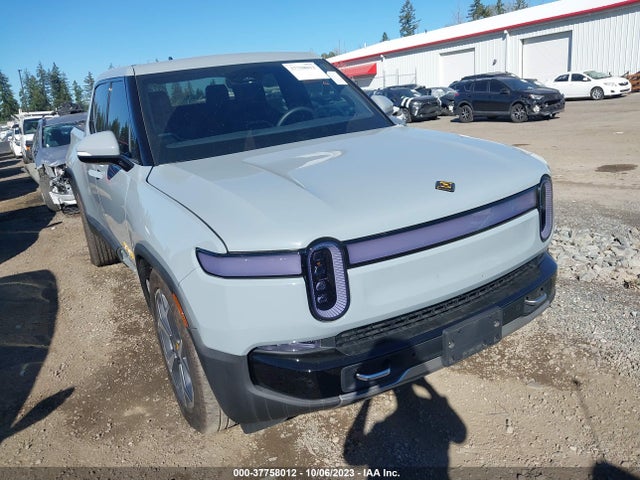 Rivian R1t Adventure Package 2022 7FCTGAAA4NN013795 Image 1