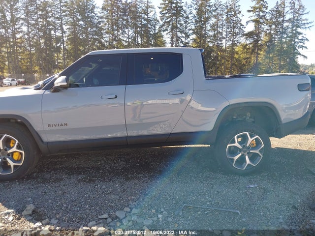 Rivian R1t Adventure Package 2022 7FCTGAAA4NN013795 Image 13