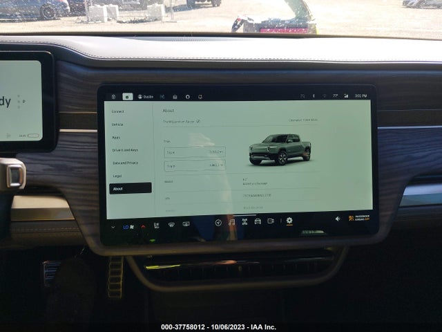 Rivian R1t Adventure Package 2022 7FCTGAAA4NN013795 Image 17