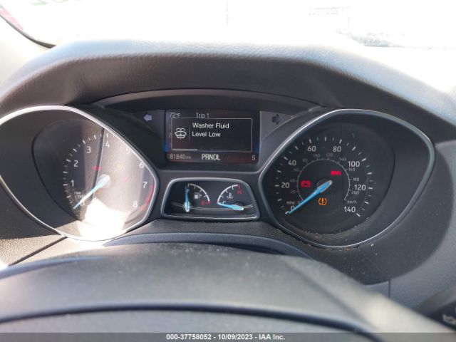 1FADP3K27JL257871 Ford FOCUS SE