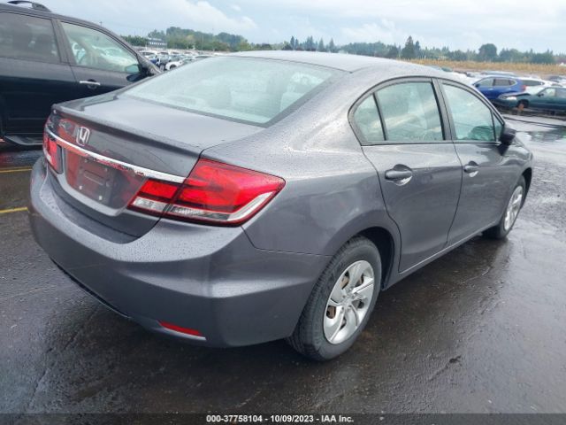 19XFB2F52EE210679 Honda Civic Sedan Lx