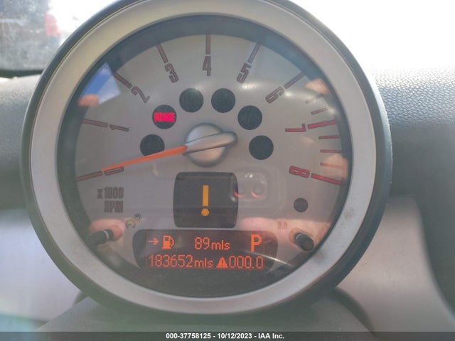 2008 MINI COOPER CLUBMAN WMWML33528TN68419 Photo 6