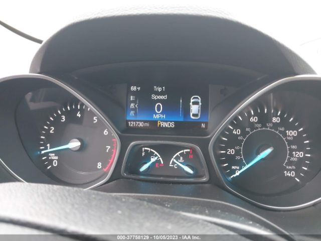 1FMCU0GD2HUE45978 Ford ESCAPE SE