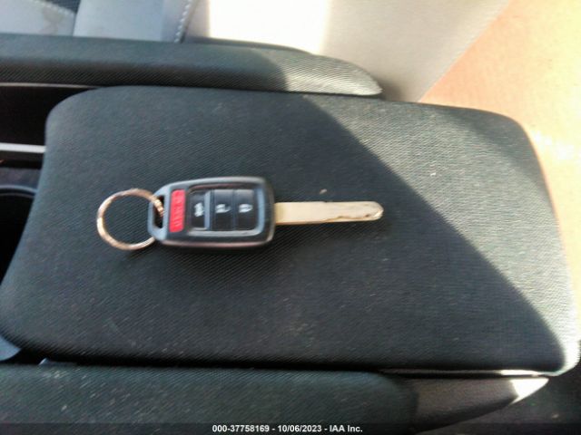 2HGFC2F64KH508738 Honda Civic Sedan Lx