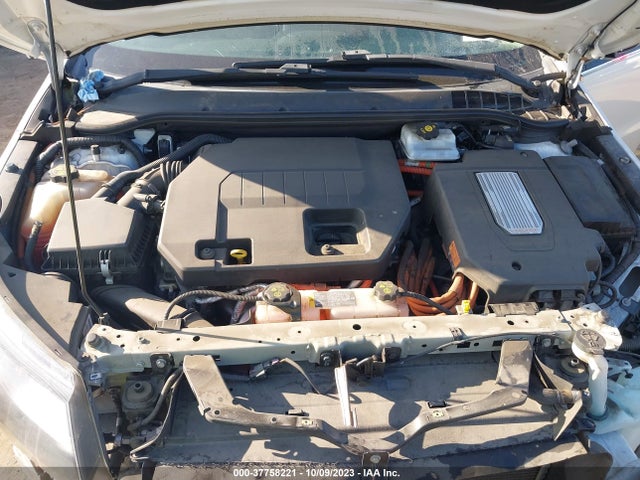 Chevrolet Volt 2014 1G1RH6E4XEU152942 Image 10