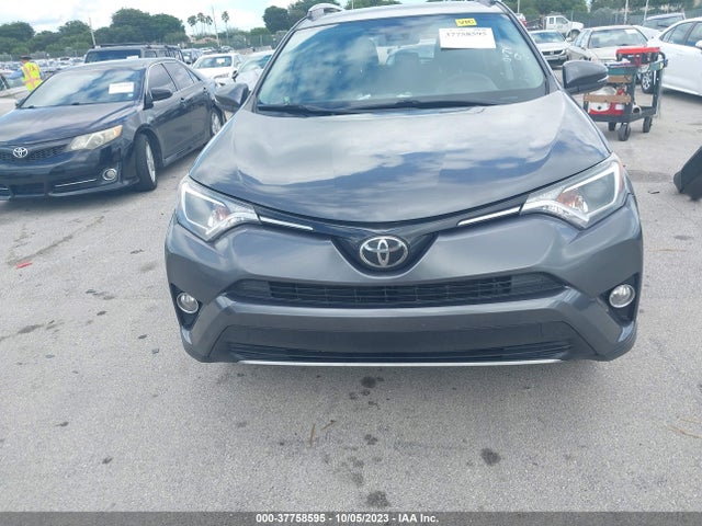 Toyota Rav4 Xle 2017 2T3WFREV3HW390178 Image 13