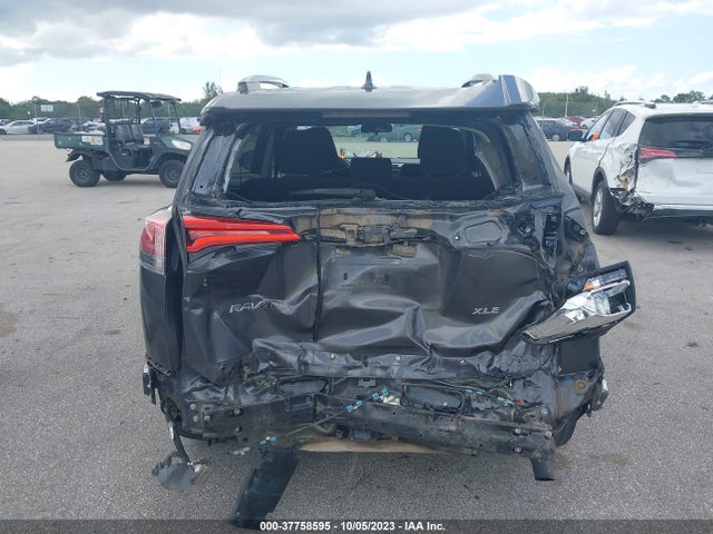 Toyota Rav4 Xle 2017 2T3WFREV3HW390178 Image 17