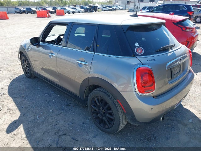 2018 MINI HARDTOP WMWXU1C58J2F81690 Photo 2