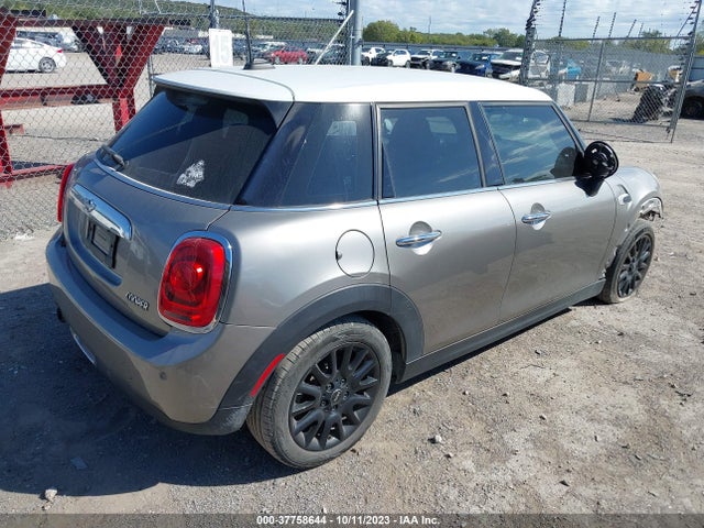 2018 MINI HARDTOP WMWXU1C58J2F81690 Photo 3