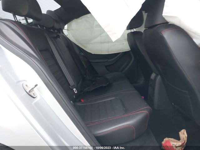 2016 VOLKSWAGEN JETTA SEDAN 2.0T GLI SEL VIN: 3VW4T7AJ3GM294569
