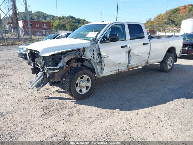 RAM 2500 Tradesman 2014 3C6TR5HT0EG217556 Image 2