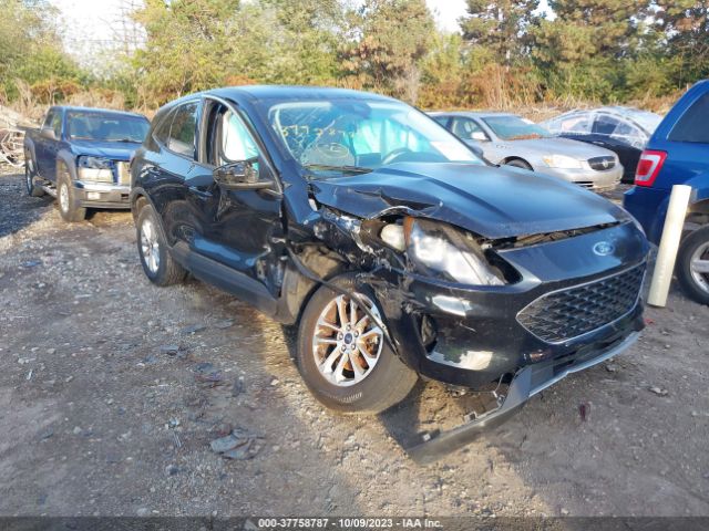 1FMCU9G65NUC00089 Ford ESCAPE SE