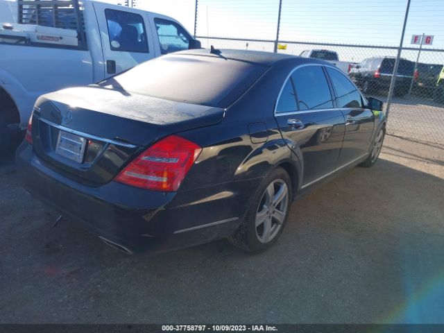 2012 MERCEDES-BENZ S 550 WDDNG7DB1CA434969 Photo 3