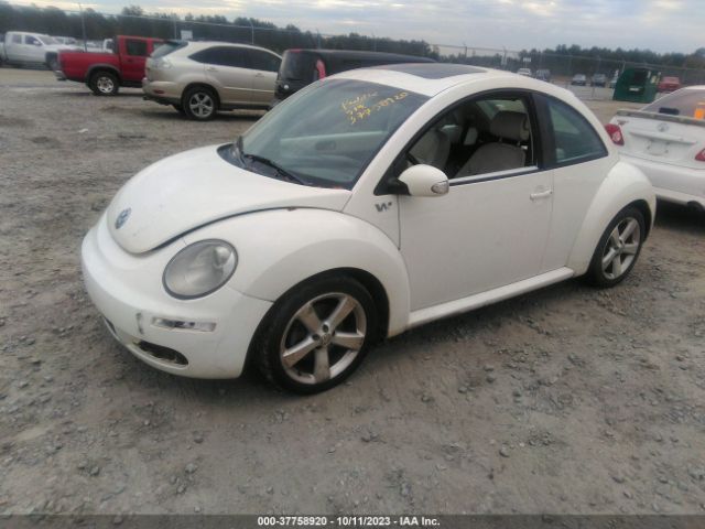 2008 VOLKSWAGEN NEW BEETLE COUPE 3VWFW31C88M515322 Photo 1
