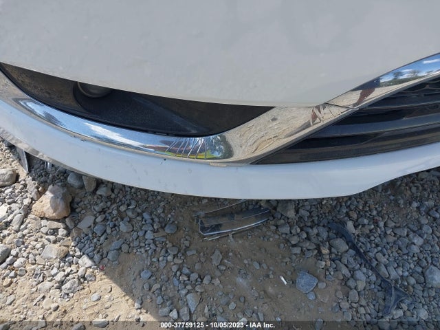 Chrysler 200 C 2015 1C3CCCCB8FN524905 Image 6