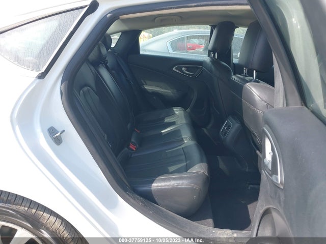 Chrysler 200 C 2015 1C3CCCCB8FN524905 Image 8
