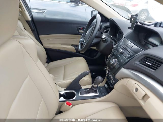 19UDE2F30GA010338 Acura ILX