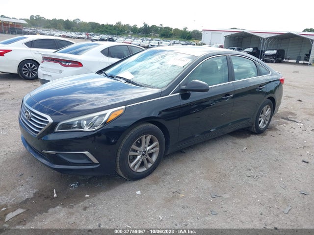 Hyundai SONATA SE 2017 5NPE24AFXHH448612 Image 2