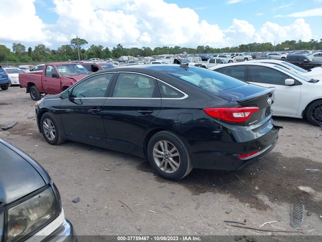 Hyundai SONATA SE 2017 5NPE24AFXHH448612 Image 3