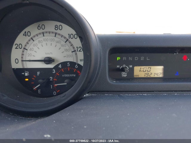 2006 SCION XB VIN: JTLKT324564103700